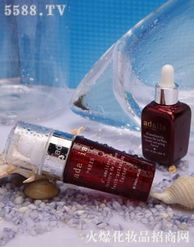 防曬霜產(chǎn)品招商代理 攜手共創(chuàng)護(hù)膚品市場(chǎng)新輝煌